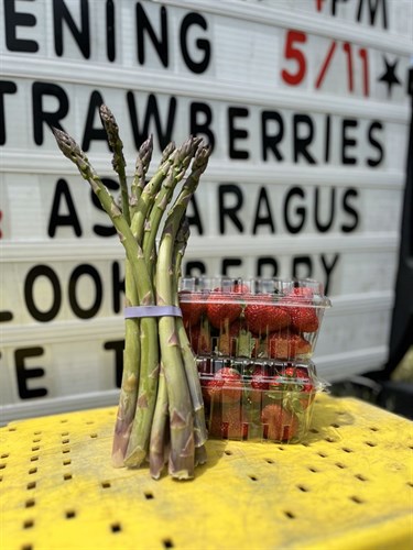Asparagus and Strawberry Bundle